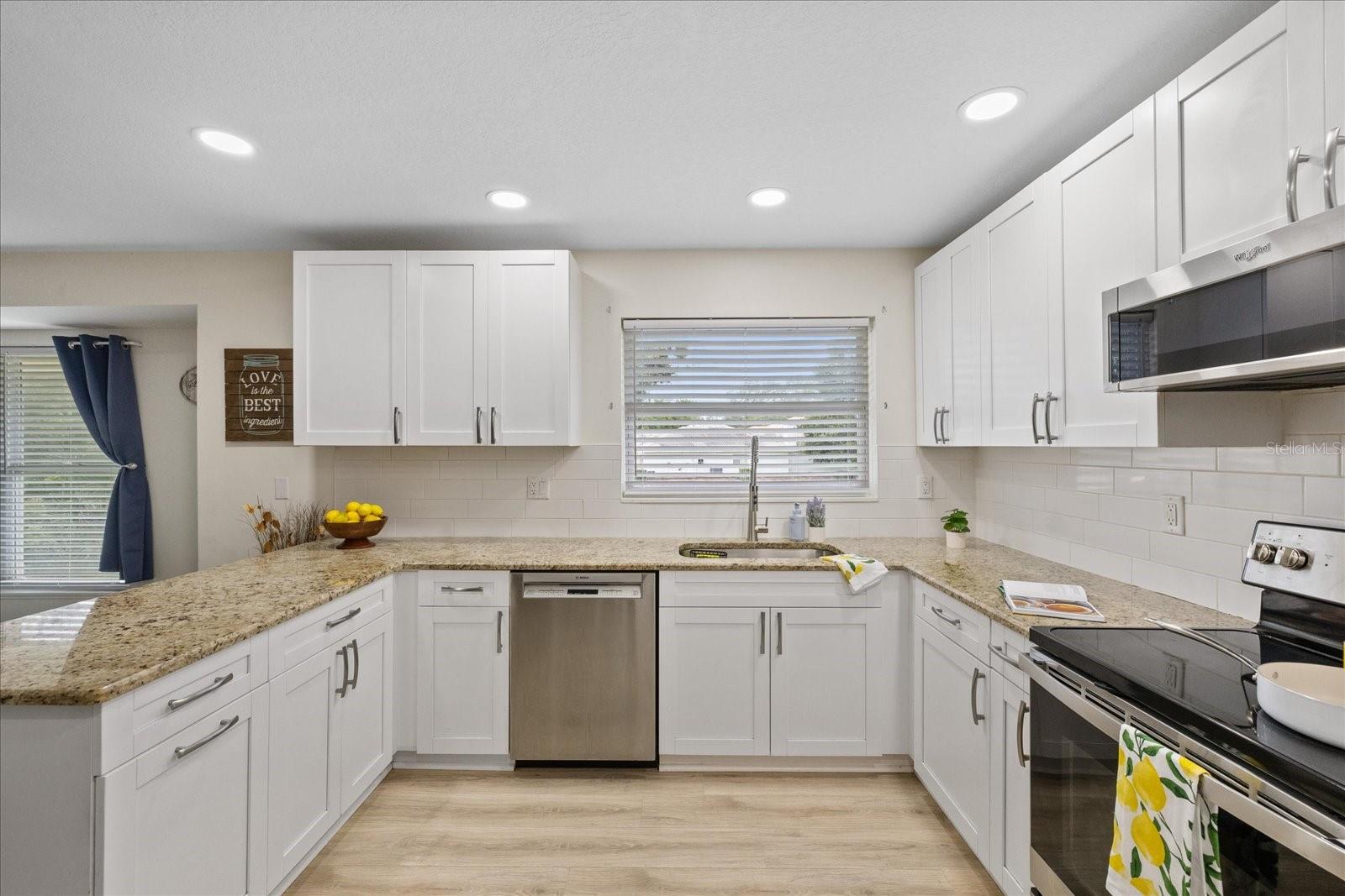 SUNSET HILLS COUNTRY CLUB - Residential