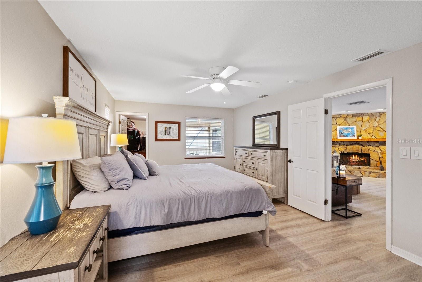 SUNSET HILLS COUNTRY CLUB - Residential
