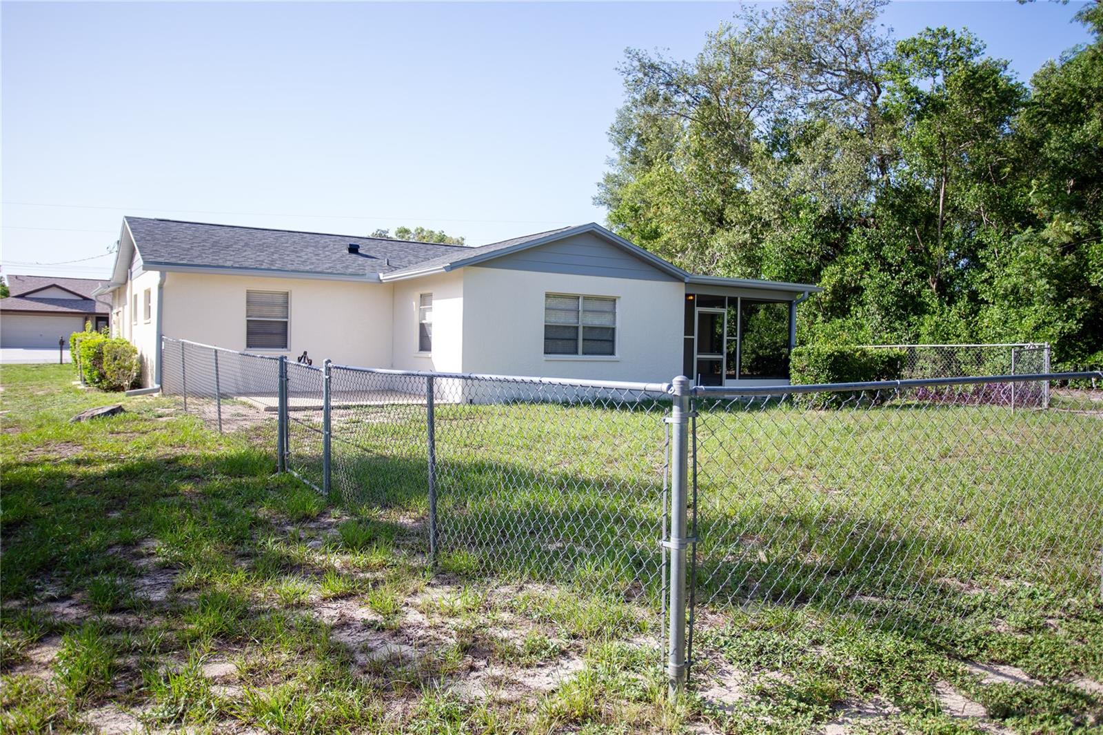 SPRING HILL - Residential Lease