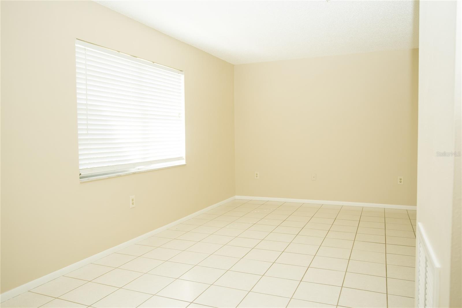 SPRING HILL - Residential Lease