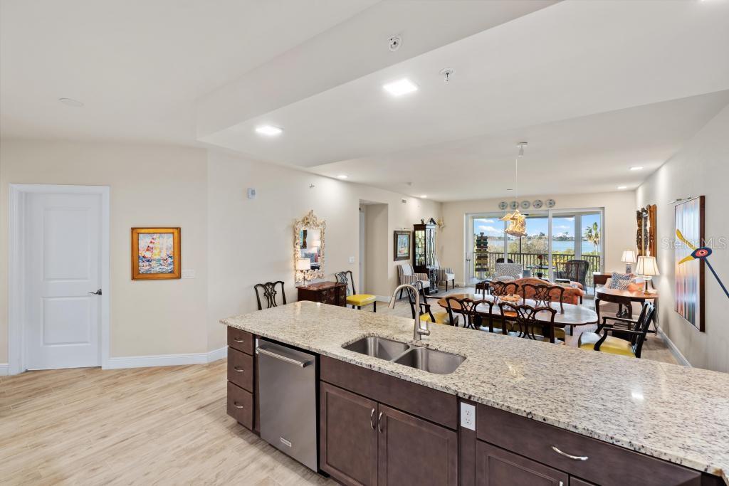 EDGEWATER/HIDDEN BAY PH 2 BLDG - Residential