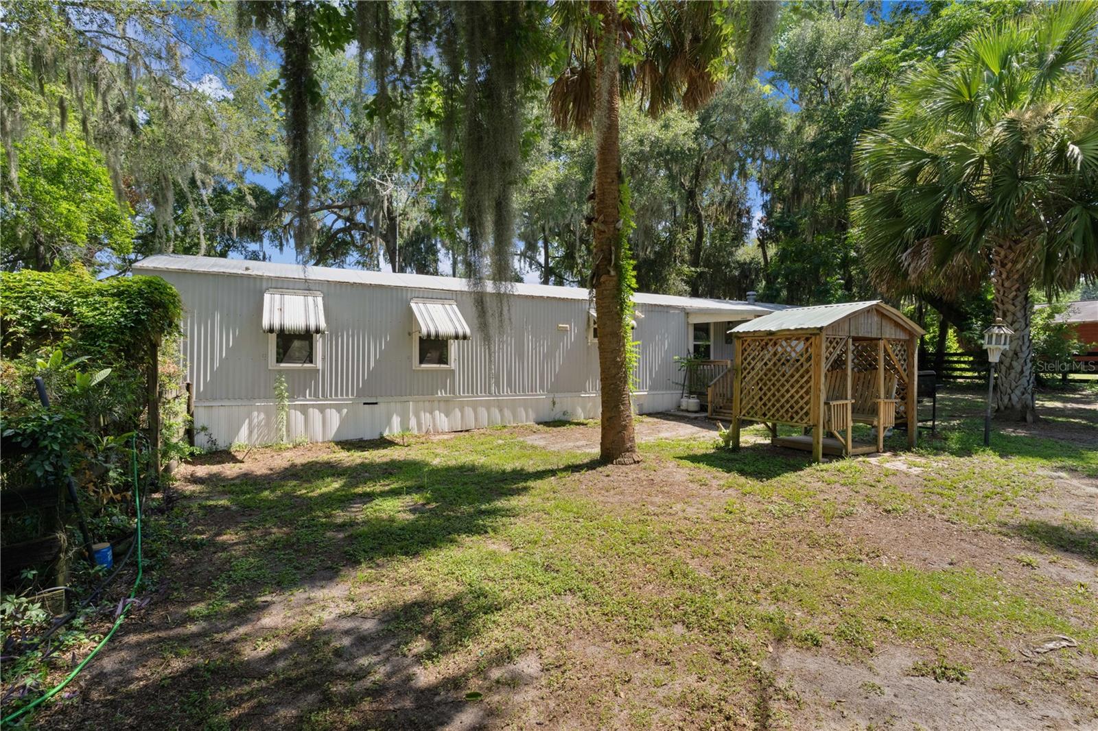 BELLEVIEW HILLS ESTATE - Residential
