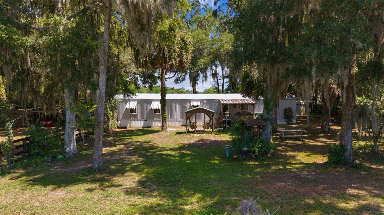 BELLEVIEW HILLS ESTATE - Residential