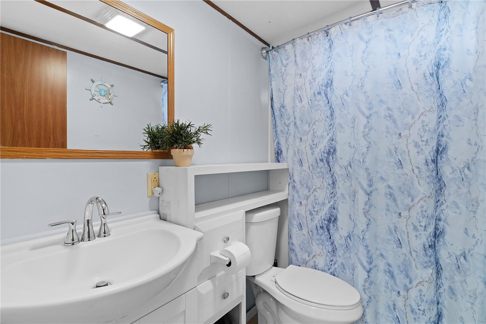 BELLEVIEW HILLS ESTATE - Residential