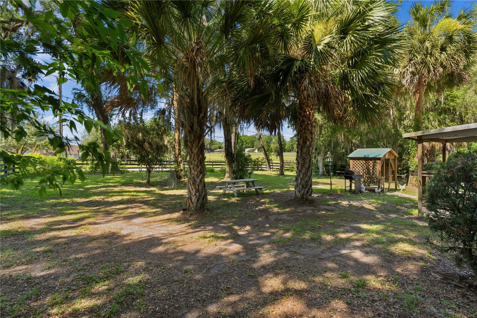 BELLEVIEW HILLS ESTATE - Residential