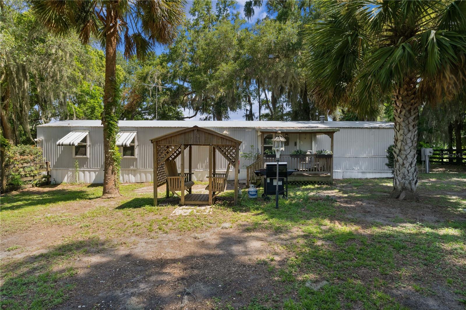 BELLEVIEW HILLS ESTATE - Residential