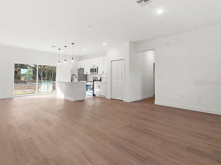 CITRUS SPGS UNIT 22 - Residential
