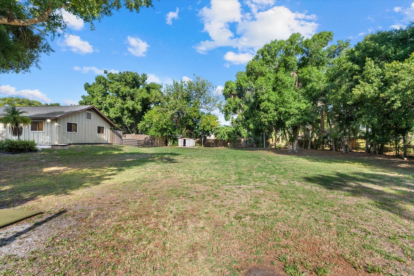 MADISON PARK - Land