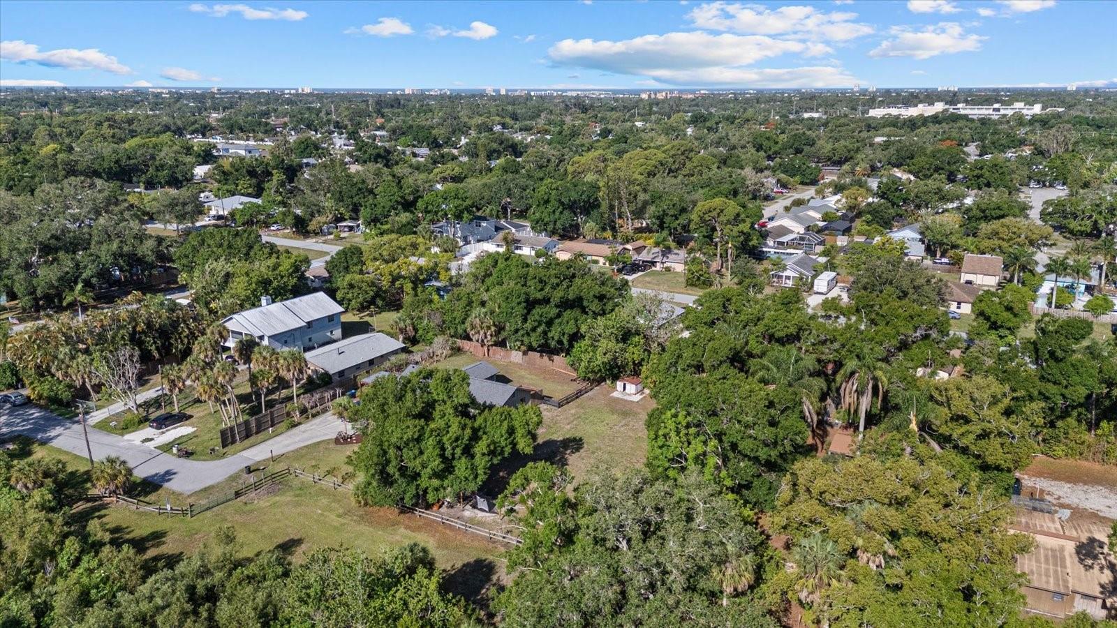 MADISON PARK - Land