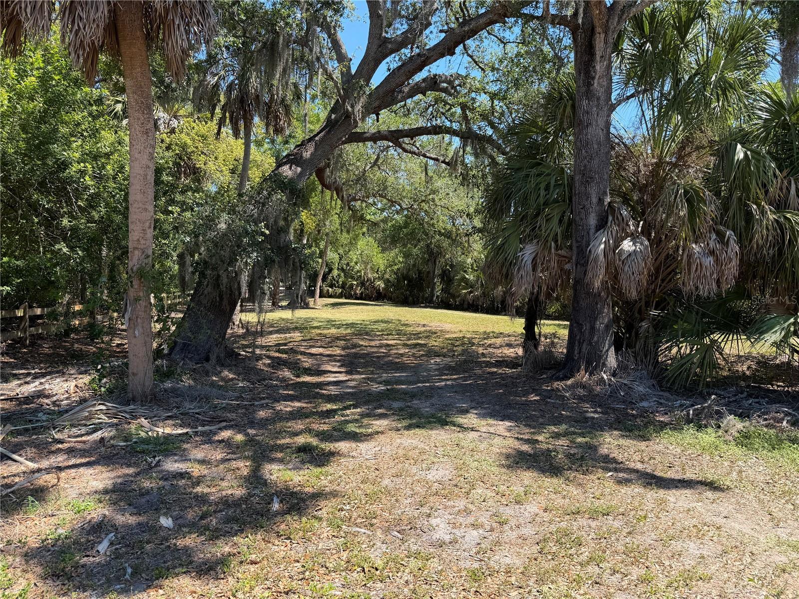 MADISON PARK - Land