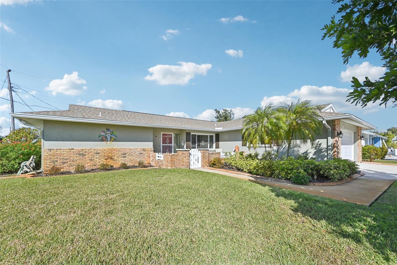 VENICE EAST SEC 1 - Residential