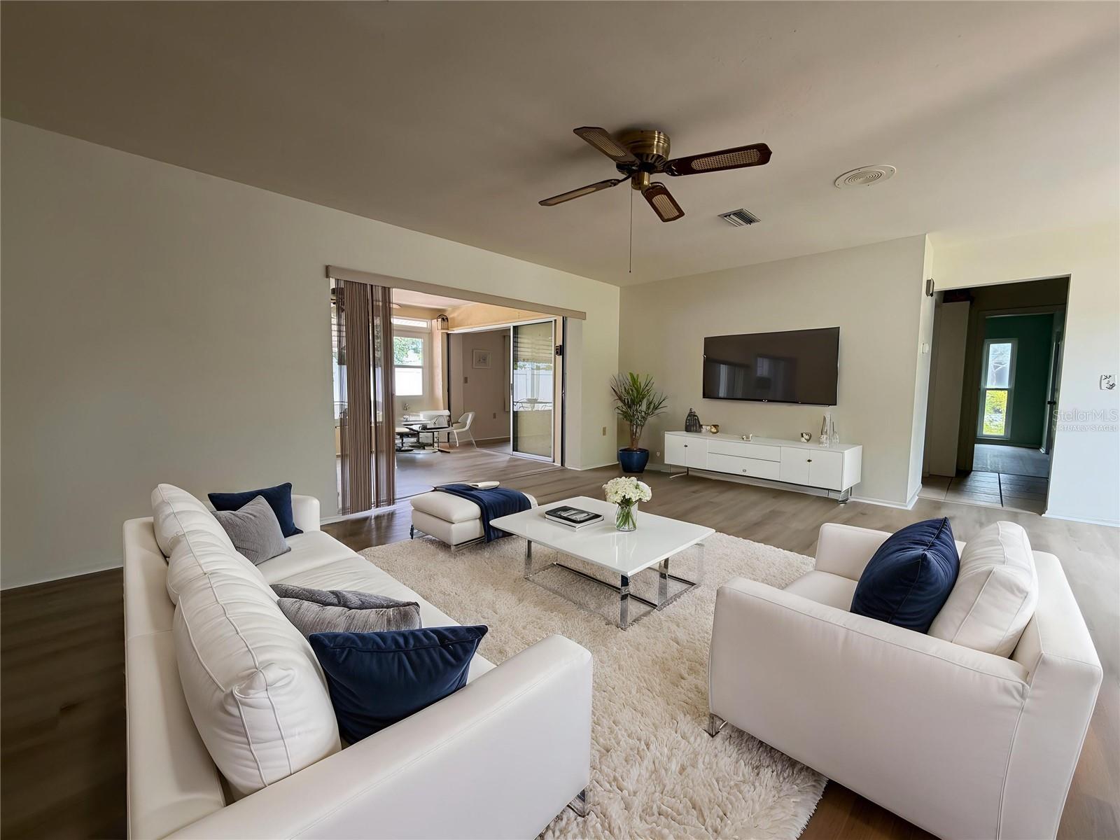 VENICE EAST SEC 1 - Residential