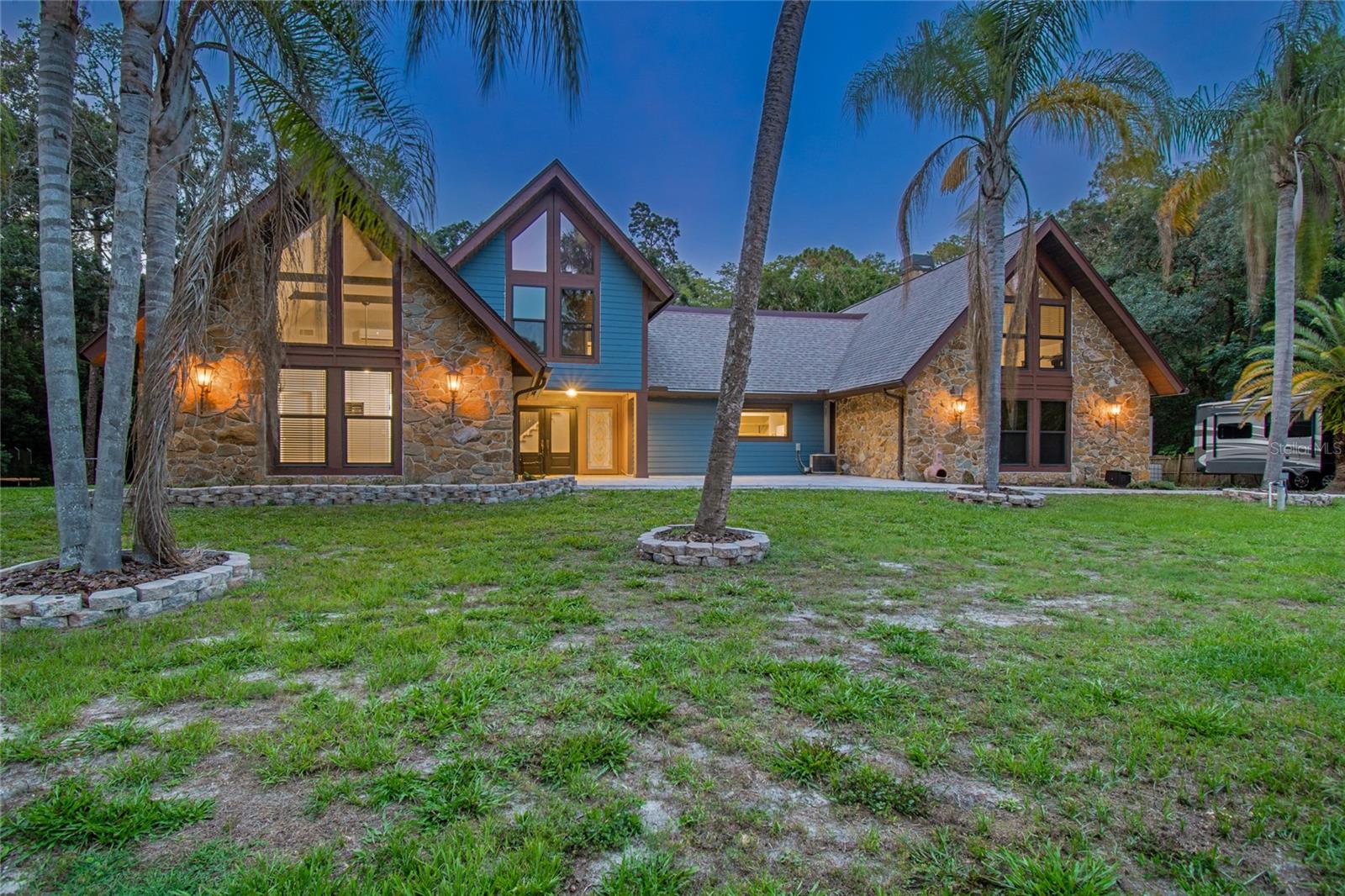 CORNETT WOODS - Residential