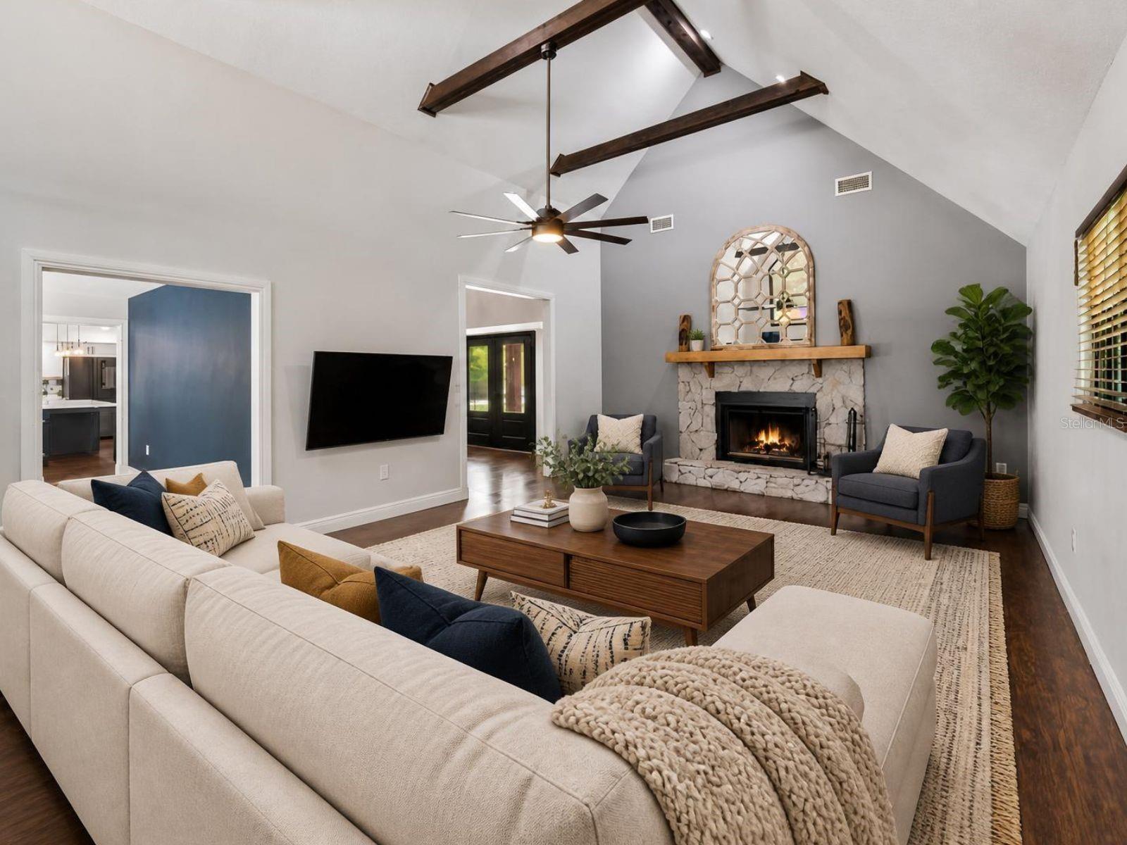 CORNETT WOODS - Residential