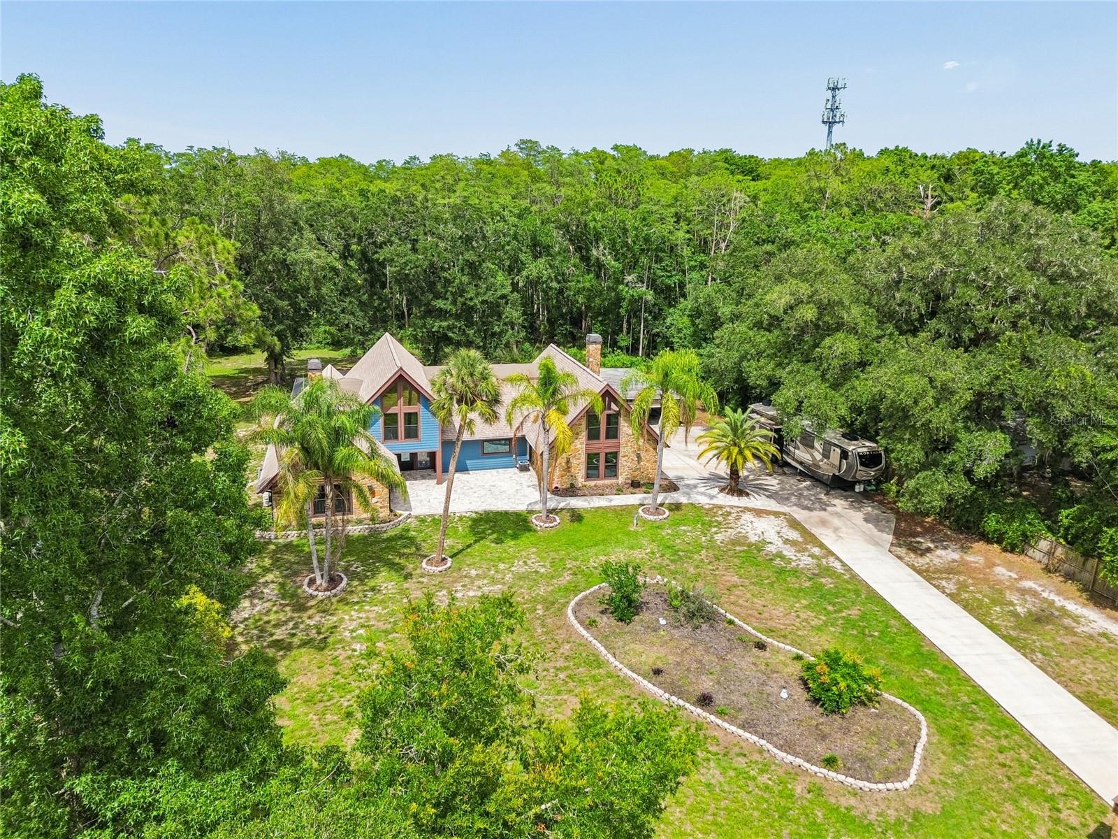 CORNETT WOODS - Residential