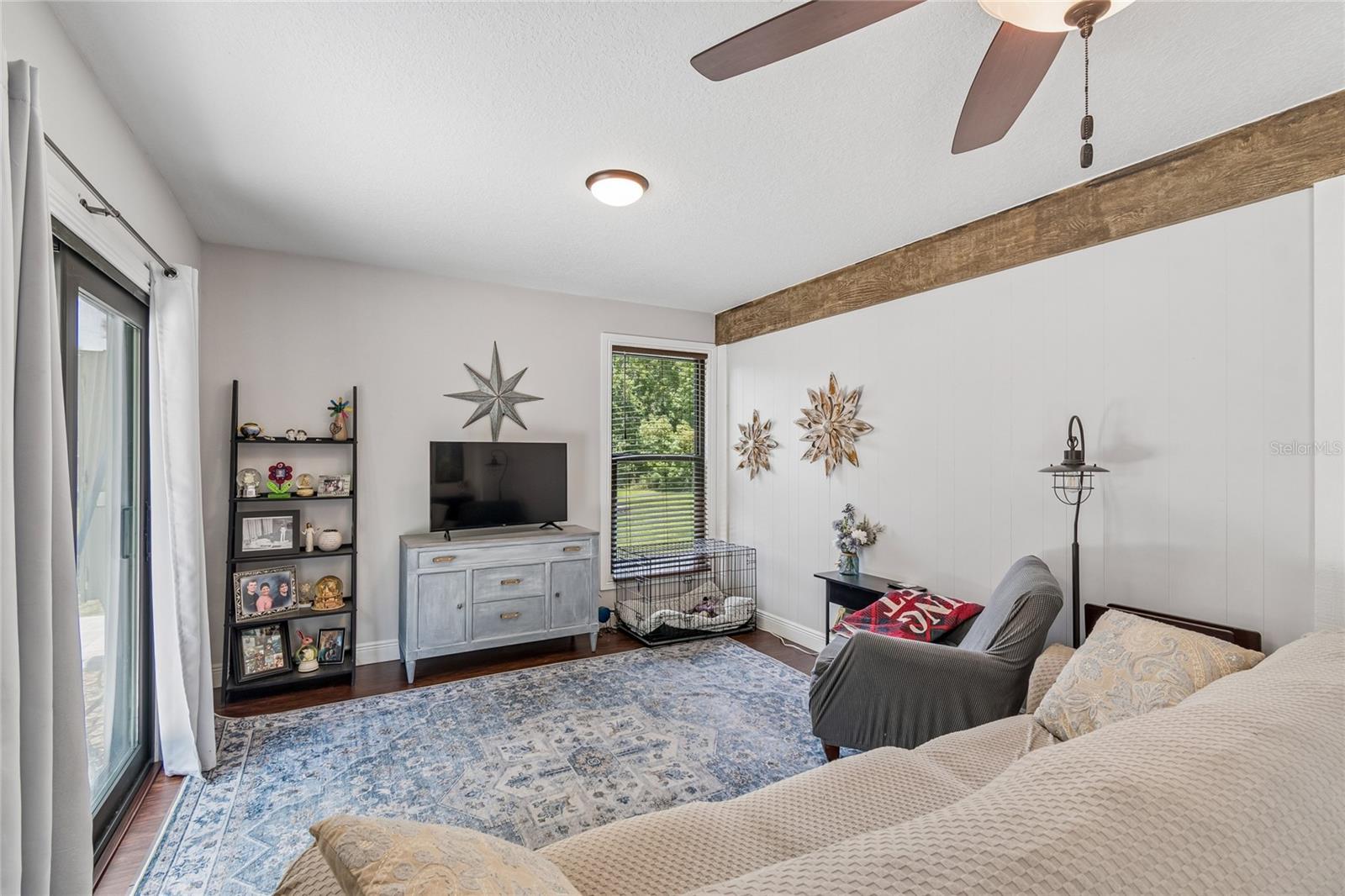 CORNETT WOODS - Residential