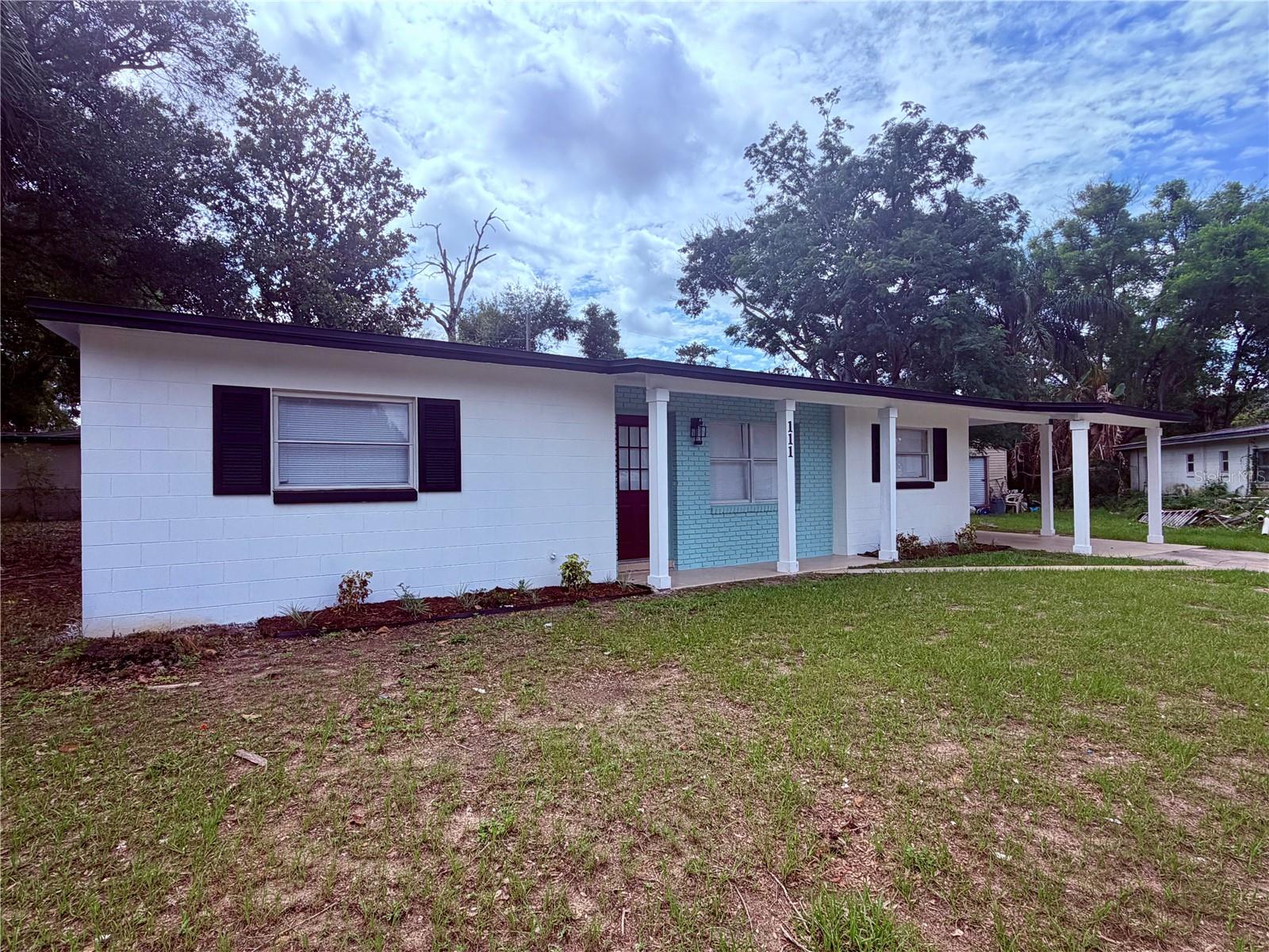 Welcome to this charming 3-bedroom, 2-bath home offering comfortable living spaces and an exceptional Central Florida location.
Inside, you’ll find a spacious layout featuring ceramic tile throughout the main living areas and vinyl flooring in the bedrooms for easy maintenance and everyday comfort. The kitchen offers abundant cabinetry, granite countertops, a decorative tile backsplash, stainless steel appliances, and a large breakfast bar that opens to the living area, making it ideal for entertaining and daily living.
The living room features a distinctive brick fireplace that serves as a focal point of the home, while the generously sized bedrooms provide flexibility for family, guests, or a home office. Both bathrooms have attractive finishes and neutral colors ready for your personal touch.
Conveniently located in the heart of Altamonte Springs, this property provides quick access to I-4, SR-436, and major commuter routes. Enjoy being just minutes from Uptown Altamonte, Cranes Roost Park, Altamonte Mall, AdventHealth Altamonte Springs, shopping centers, grocery stores, restaurants, coffee shops, entertainment, and everyday conveniences. Downtown Orlando, Winter Park, Maitland, and Longwood are all within easy reach, making this an ideal location for work, recreation, and daily living.
Whether you’re looking for a primary residence or an investment opportunity, this home offers a combination of functional living space, desirable features, and a prime Seminole County location.