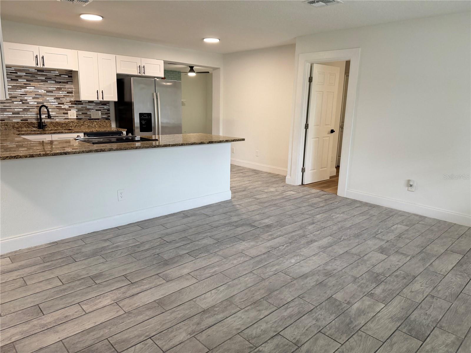 GOLDIE MANOR 1ST ADD - Residential