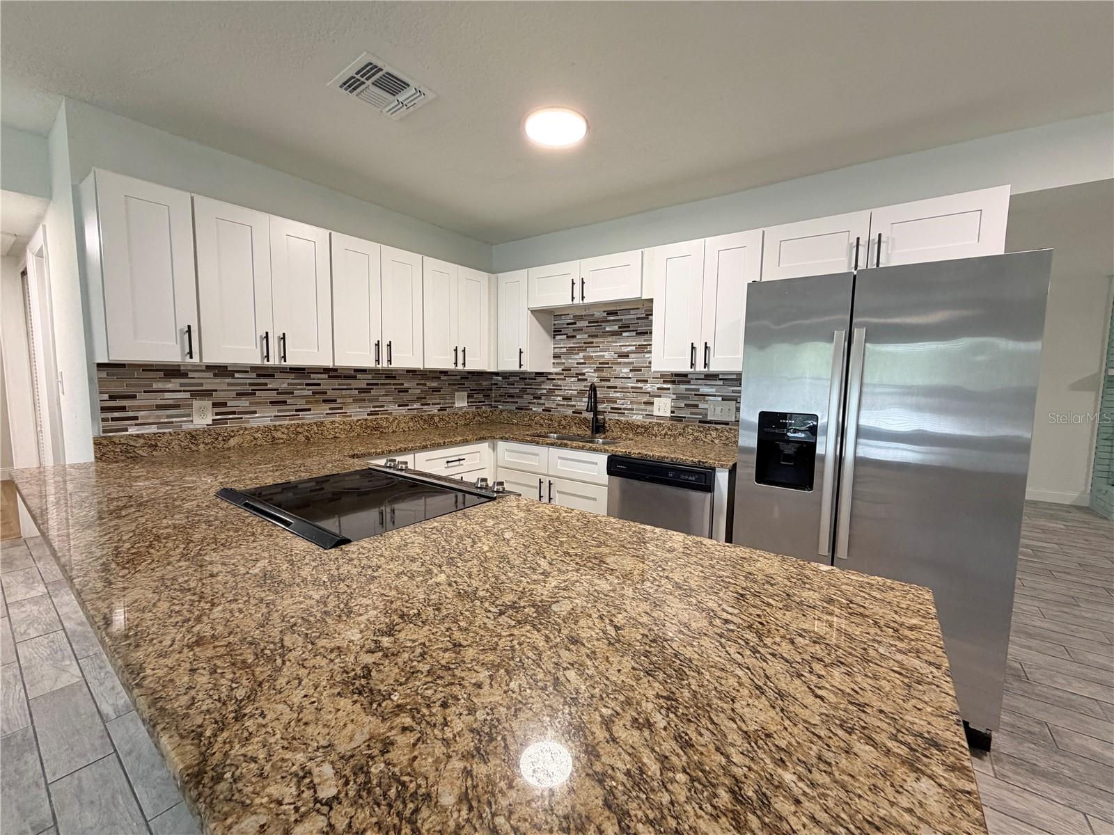 GOLDIE MANOR 1ST ADD - Residential