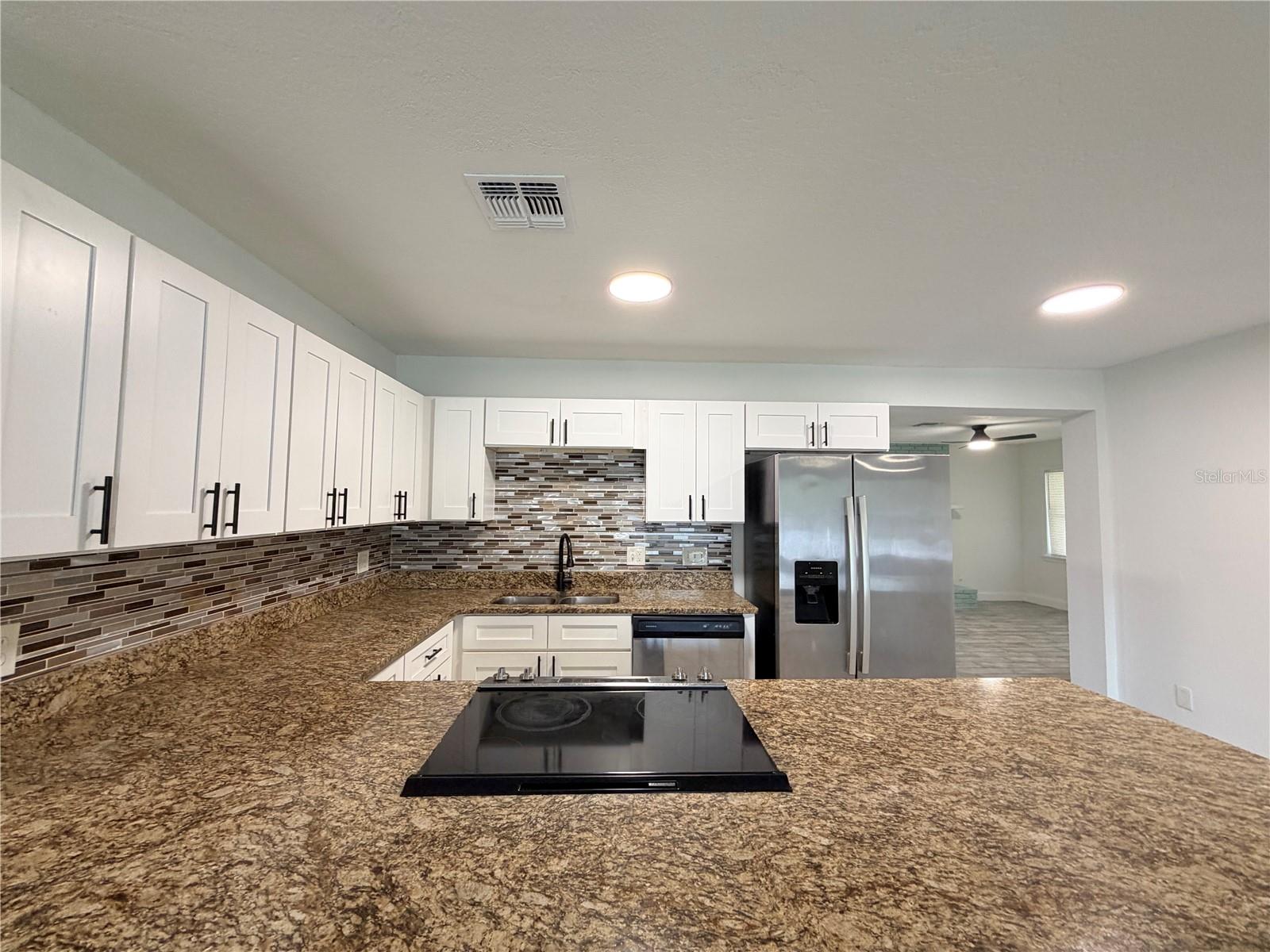 GOLDIE MANOR 1ST ADD - Residential