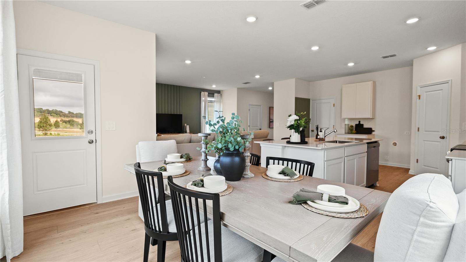 WELLNESS WAY 40S - Residential