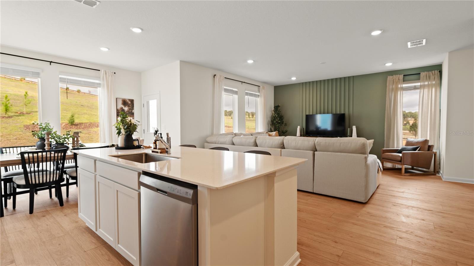WELLNESS WAY 40S - Residential