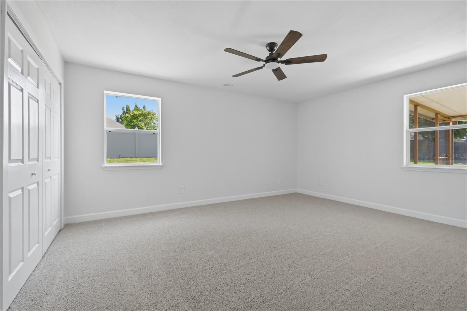 FOX LAKE MANOR UNIT NO 1 - Residential
