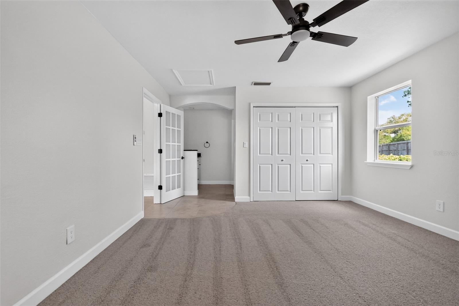 FOX LAKE MANOR UNIT NO 1 - Residential