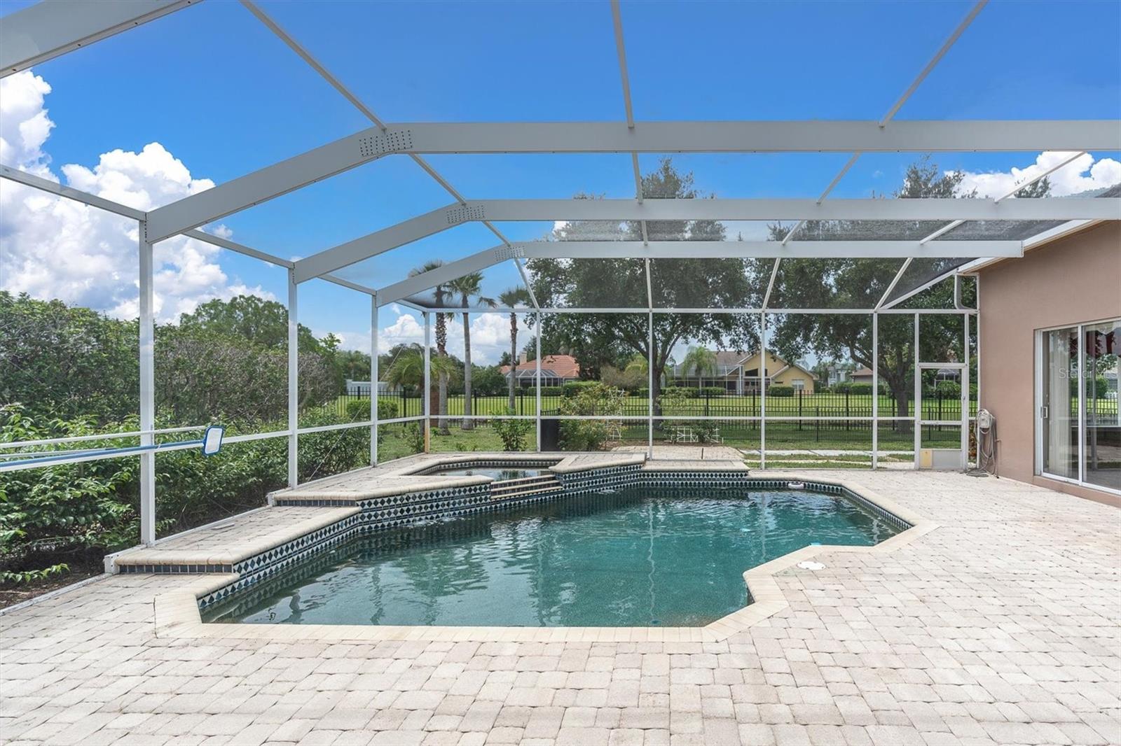 EAGLES COVE AT LAKE TARPON - Residential