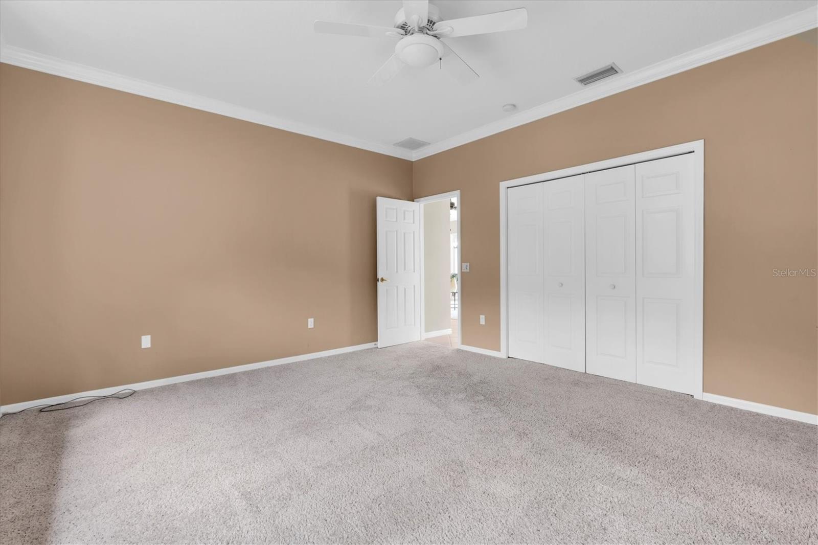 EAGLES COVE AT LAKE TARPON - Residential