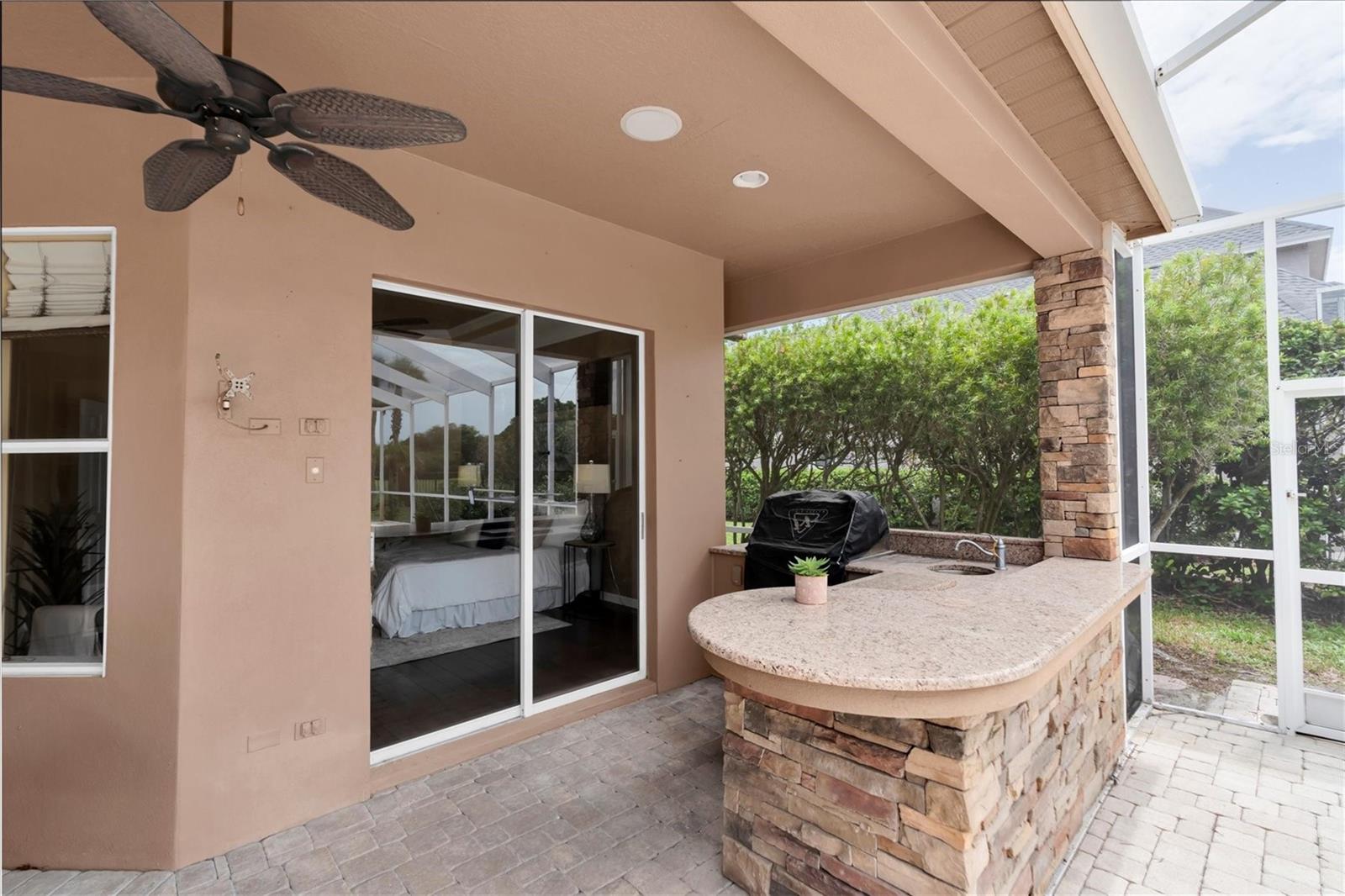 EAGLES COVE AT LAKE TARPON - Residential
