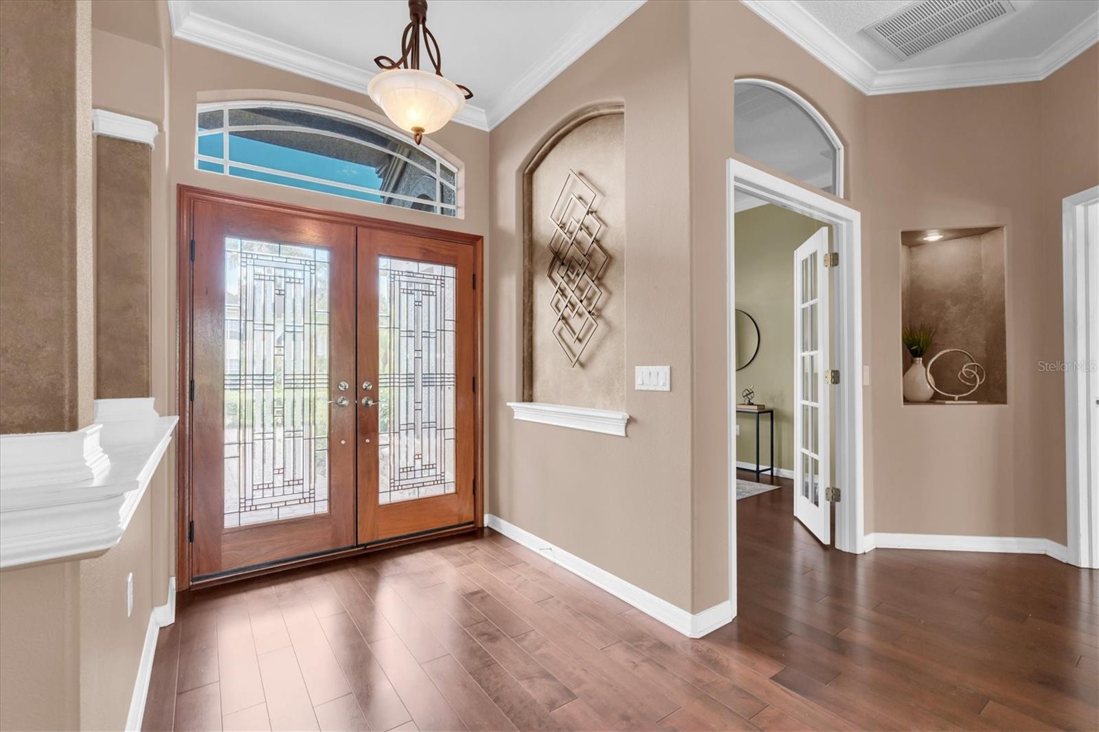 EAGLES COVE AT LAKE TARPON - Residential