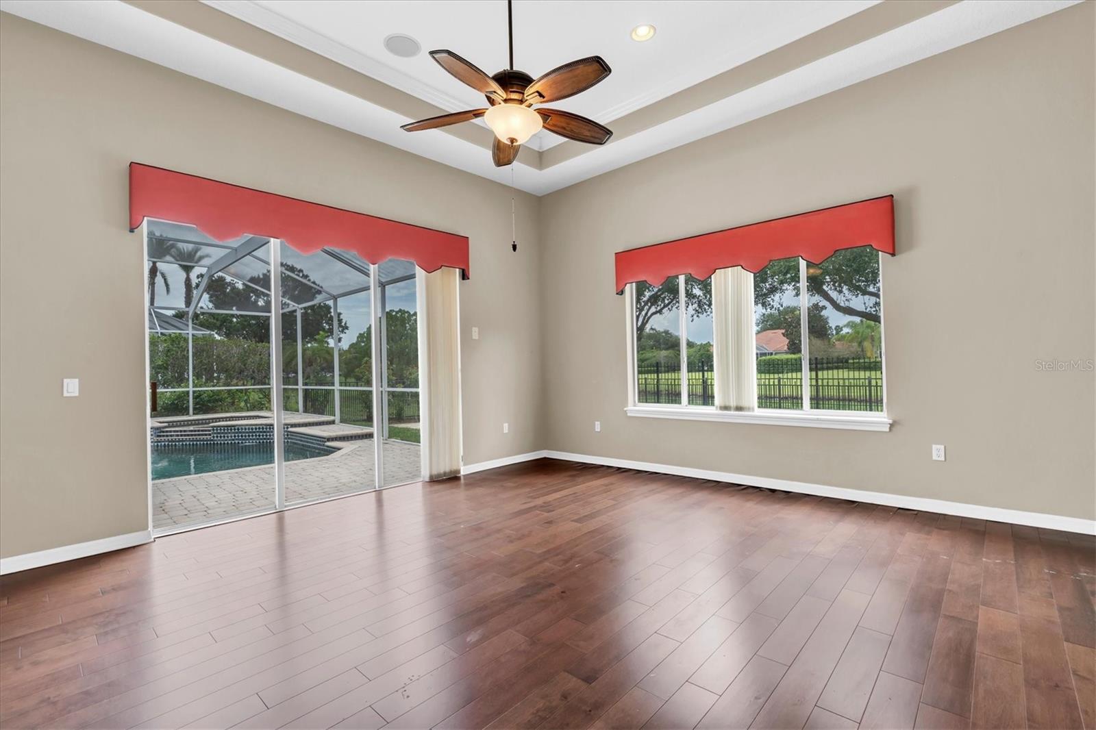 EAGLES COVE AT LAKE TARPON - Residential