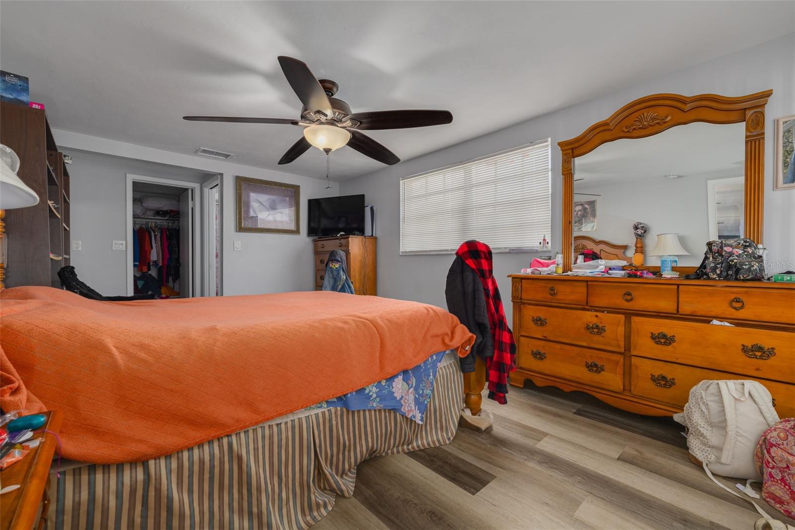 BEACON SQUARE - Residential