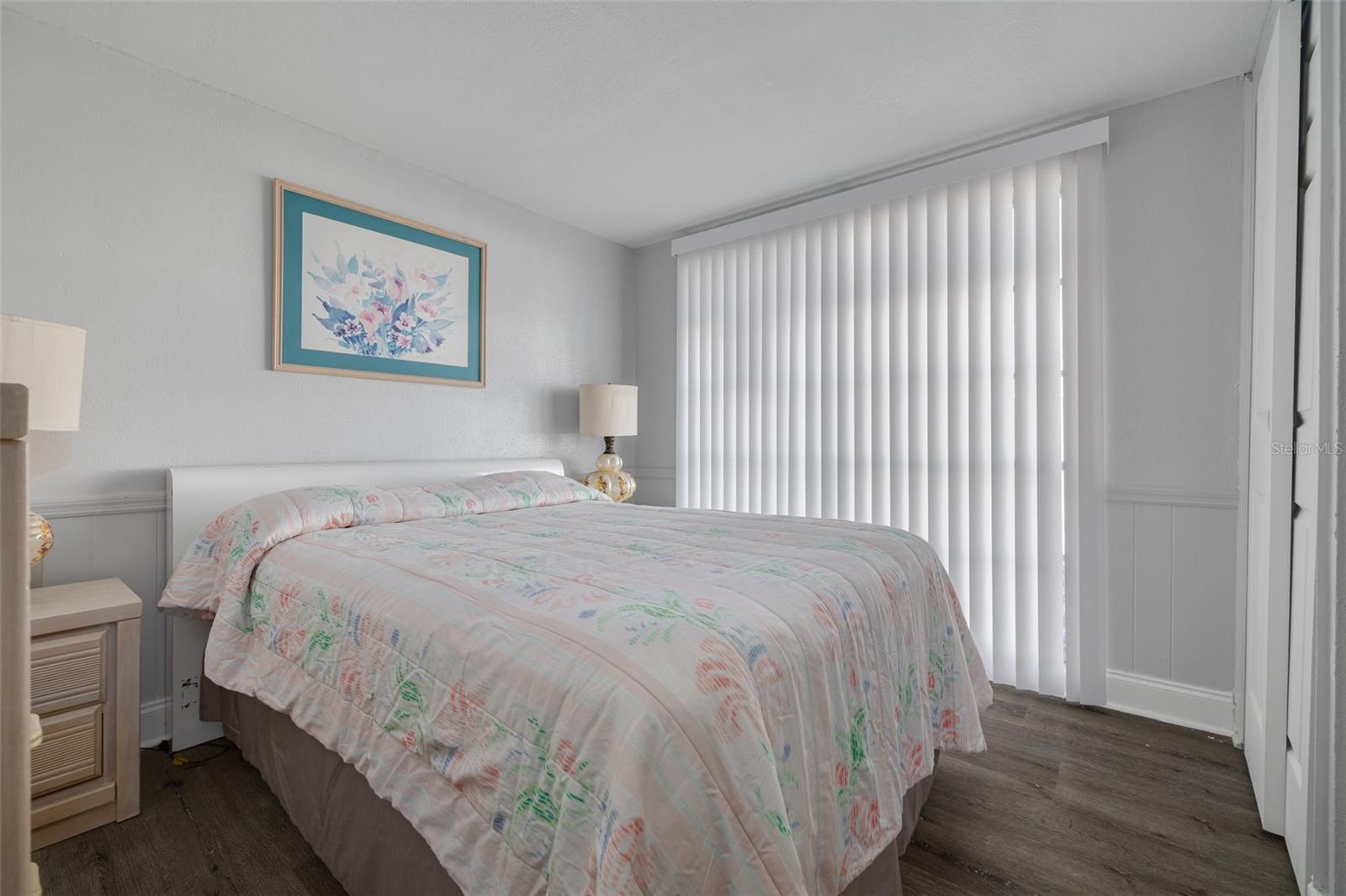 BEACON SQUARE - Residential