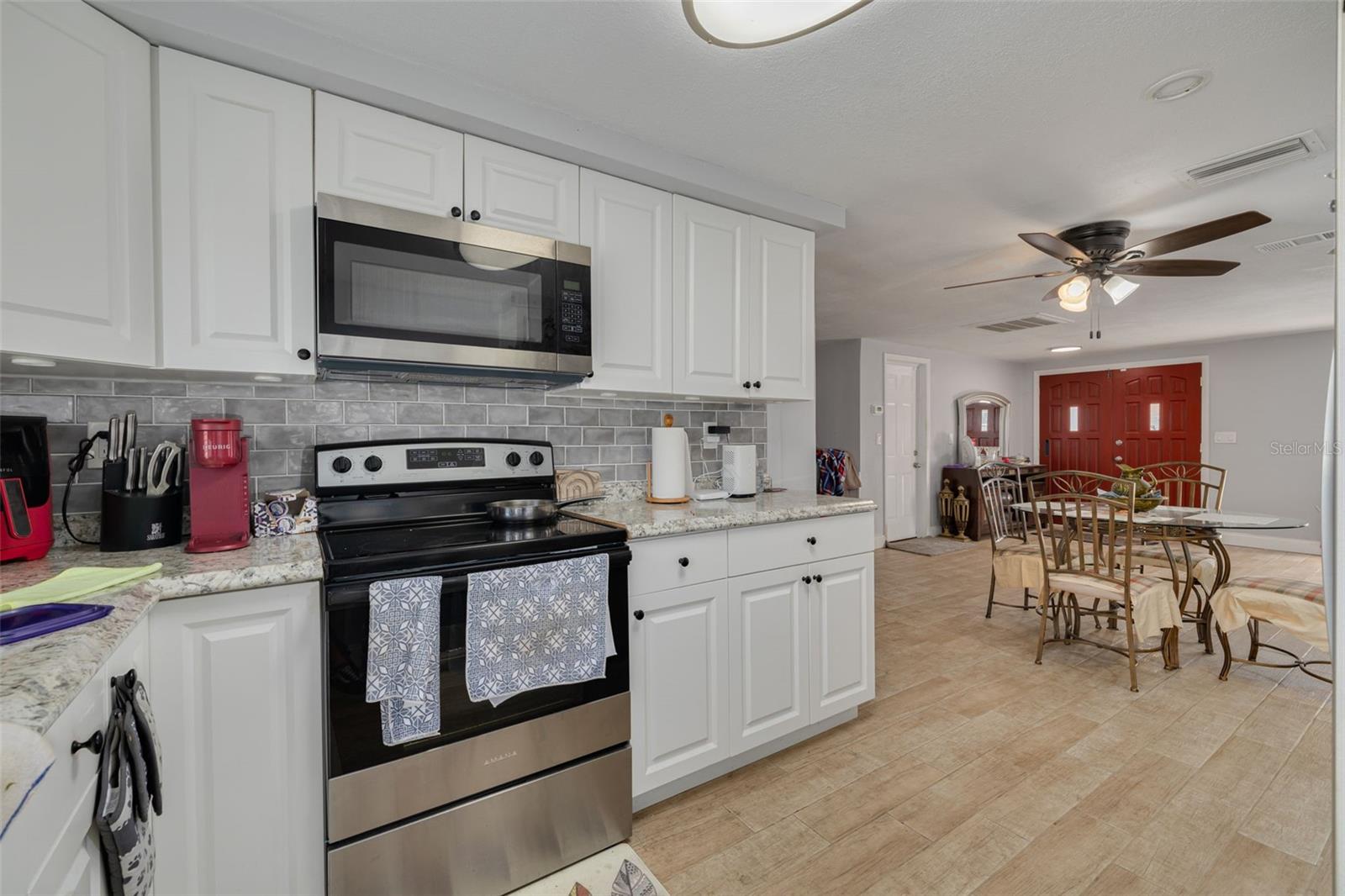 BEACON SQUARE - Residential
