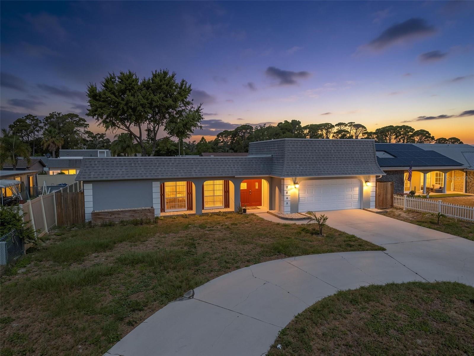BEACON SQUARE - Residential