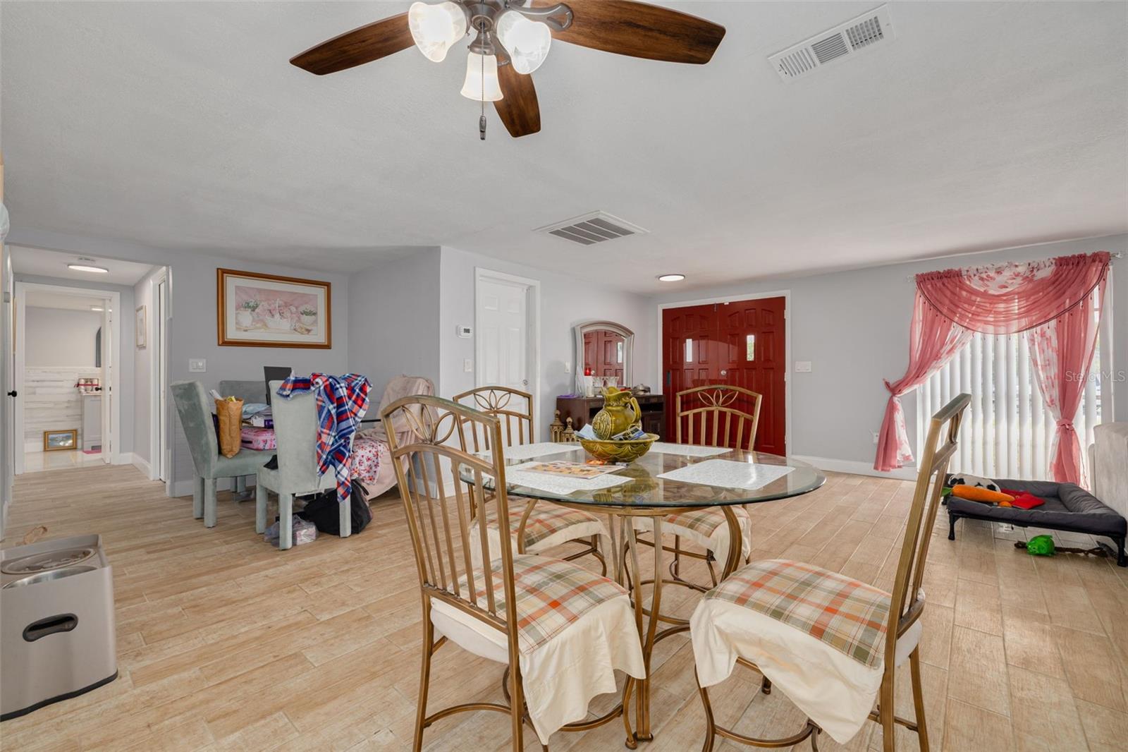 BEACON SQUARE - Residential