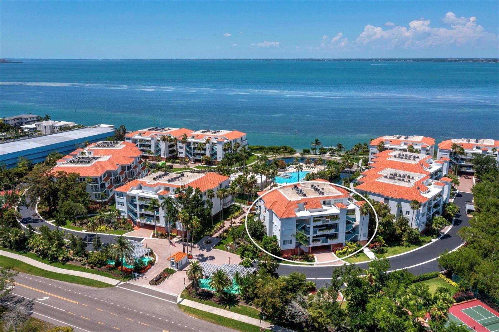 TANGERINE BAY CLUB - Residential