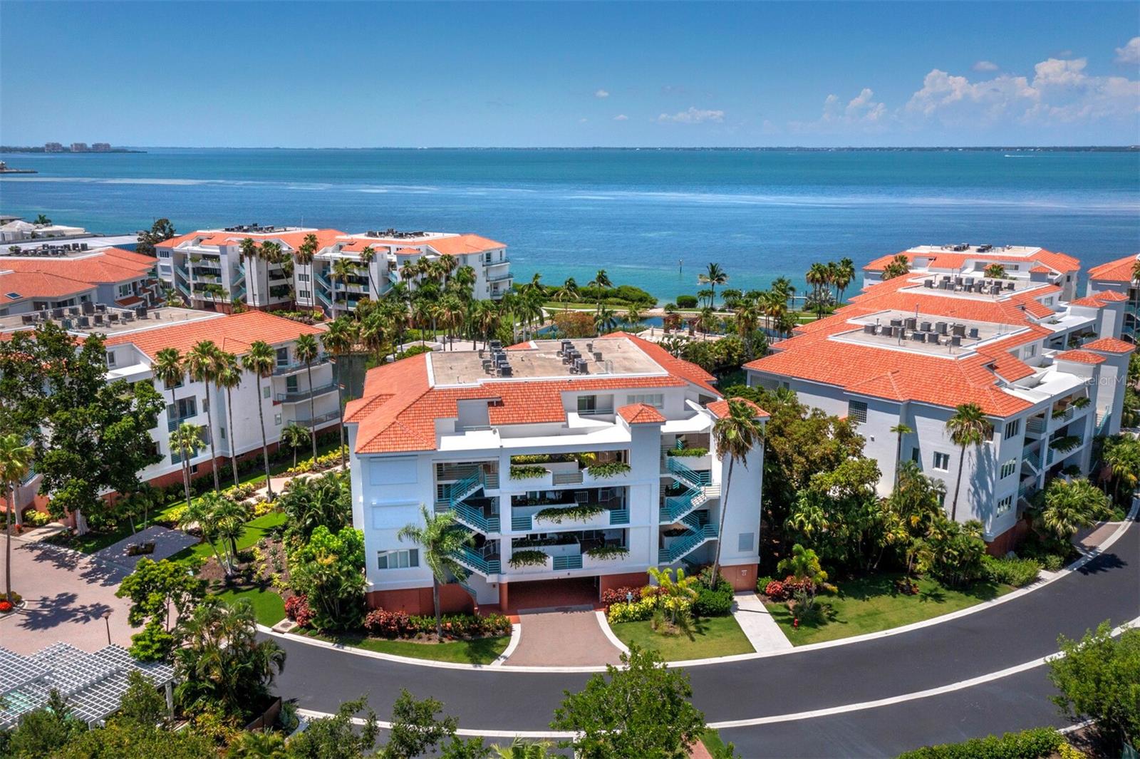 TANGERINE BAY CLUB - Residential