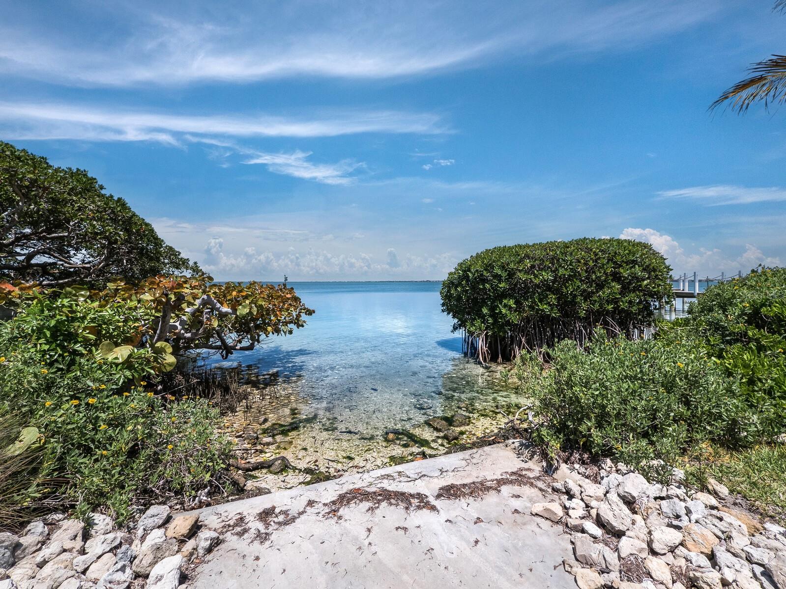 TANGERINE BAY CLUB - Residential