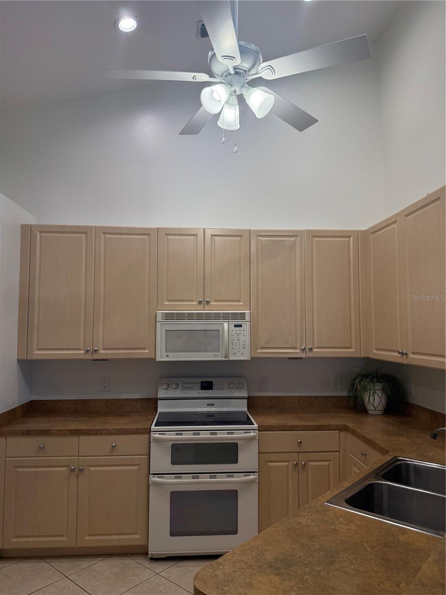 VILLAS OF SABAL TRACE - Residential