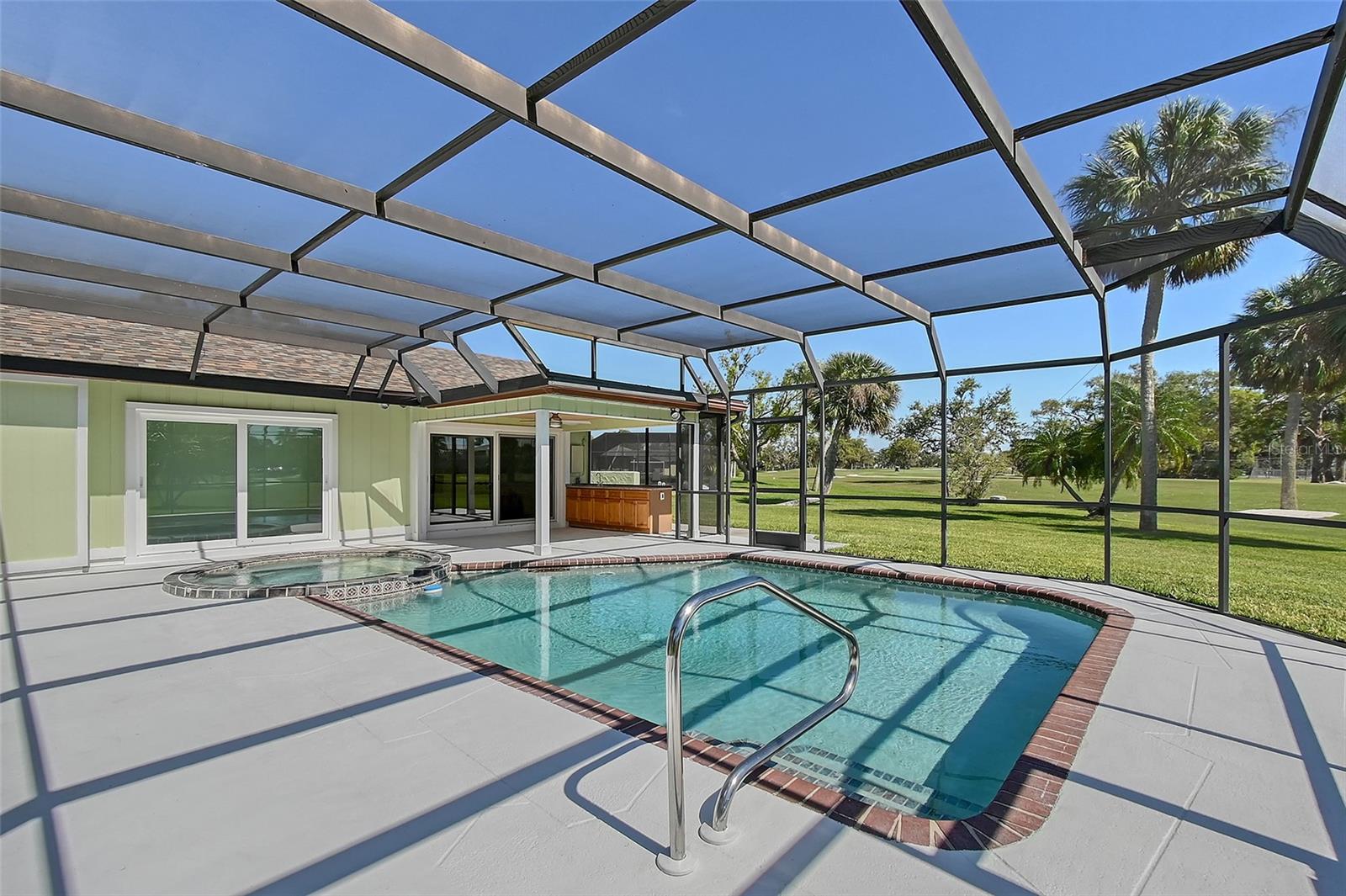 COUNTRY CLUB OF SARASOTA THE - Residential