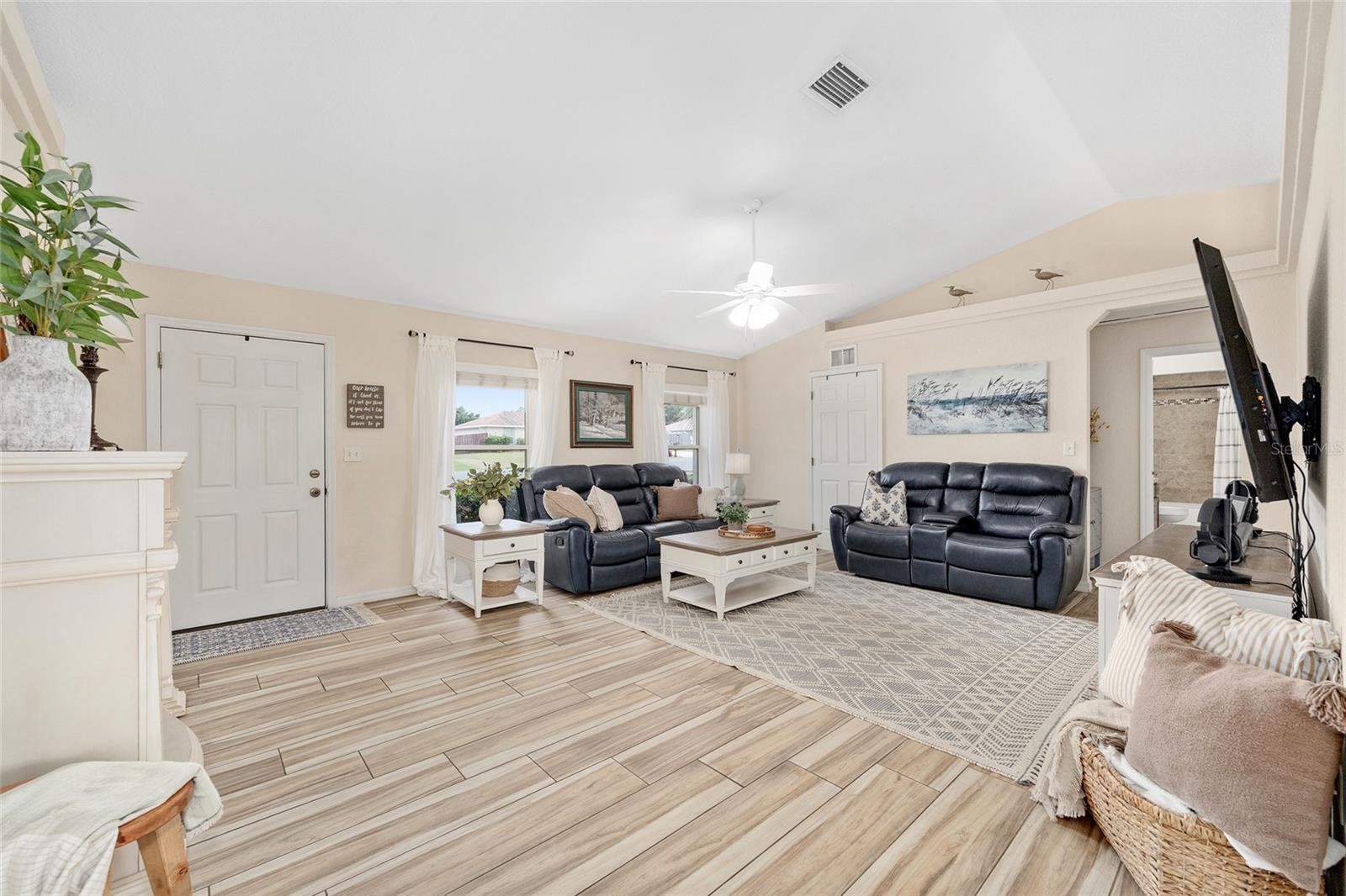 LAKE WEIR HEIGHTS - Residential