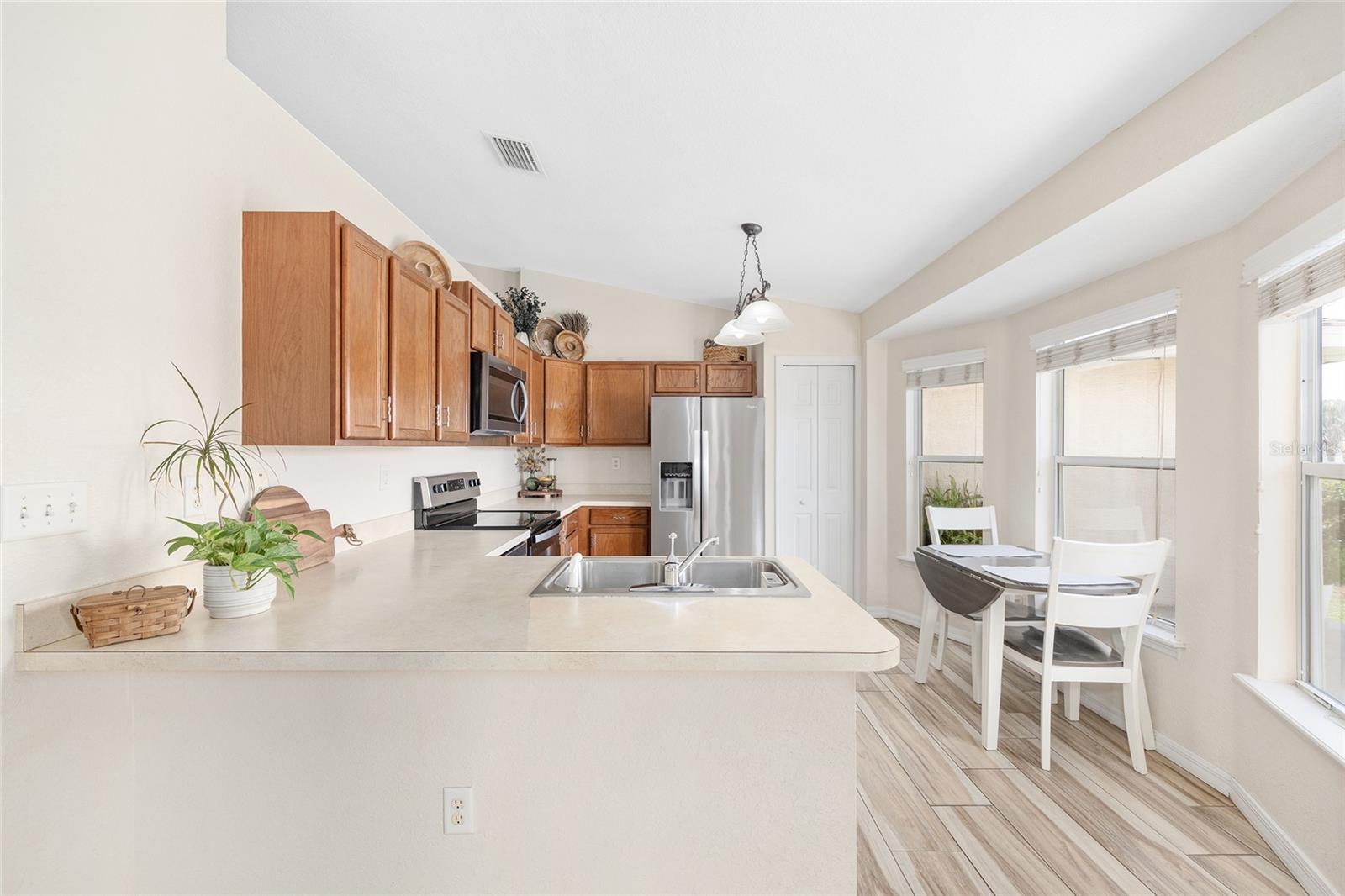LAKE WEIR HEIGHTS - Residential