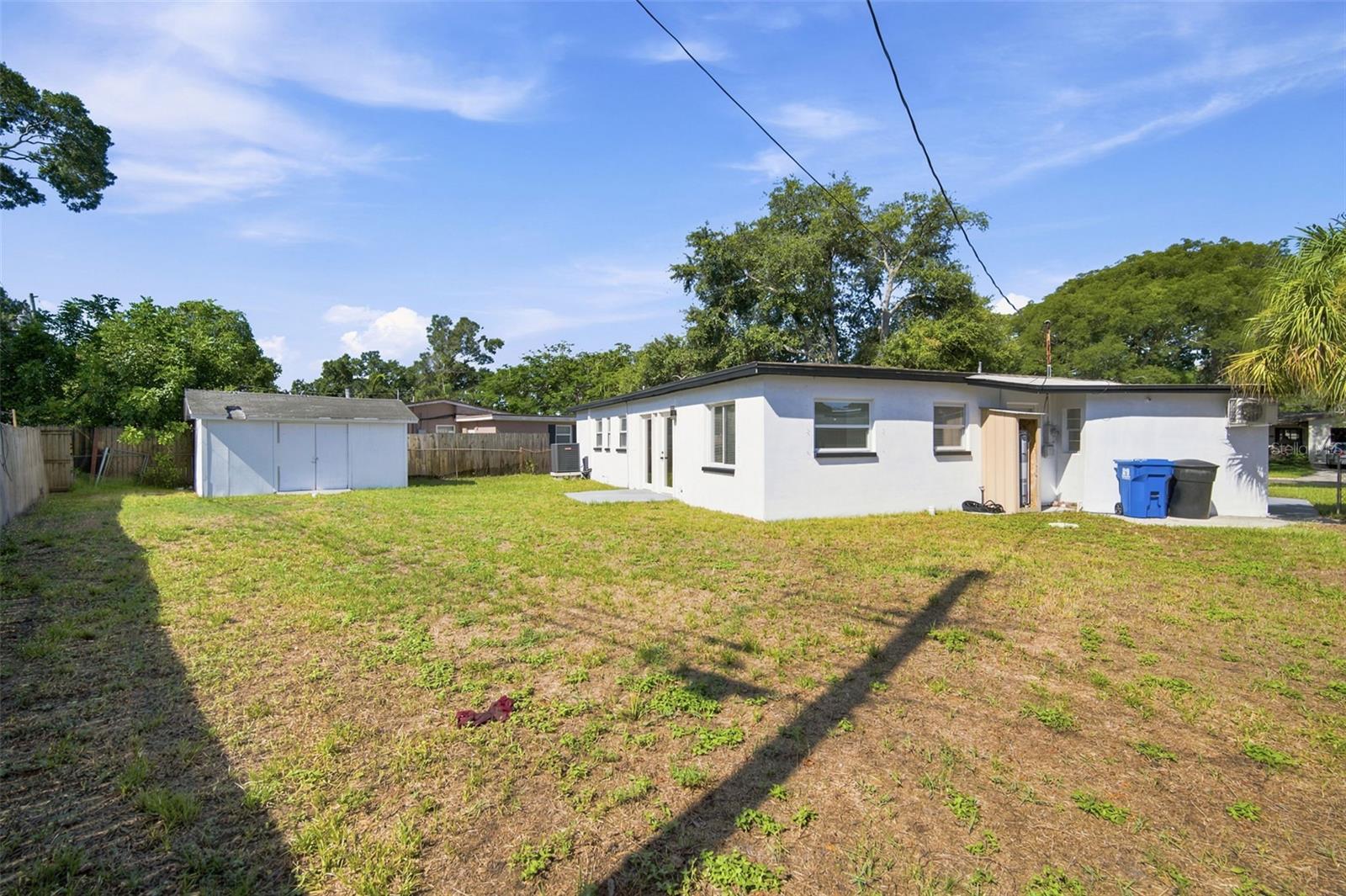 MEADOW LAWN 12TH ADD - Residential
