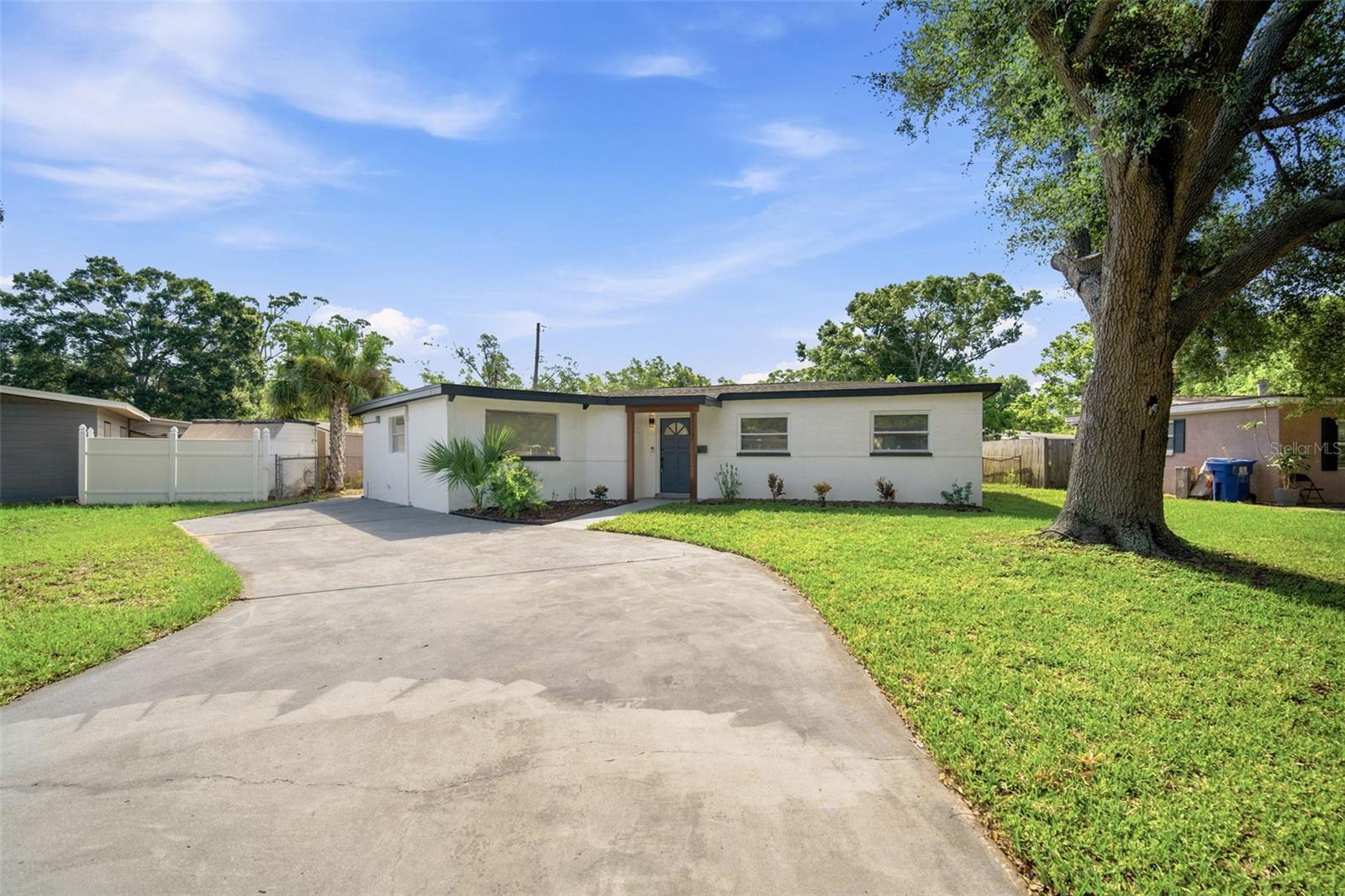 MEADOW LAWN 12TH ADD - Residential