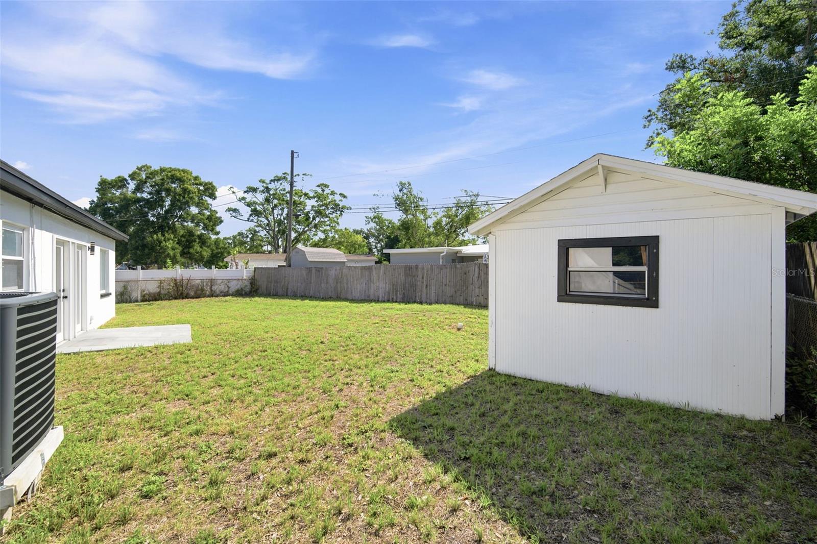 MEADOW LAWN 12TH ADD - Residential