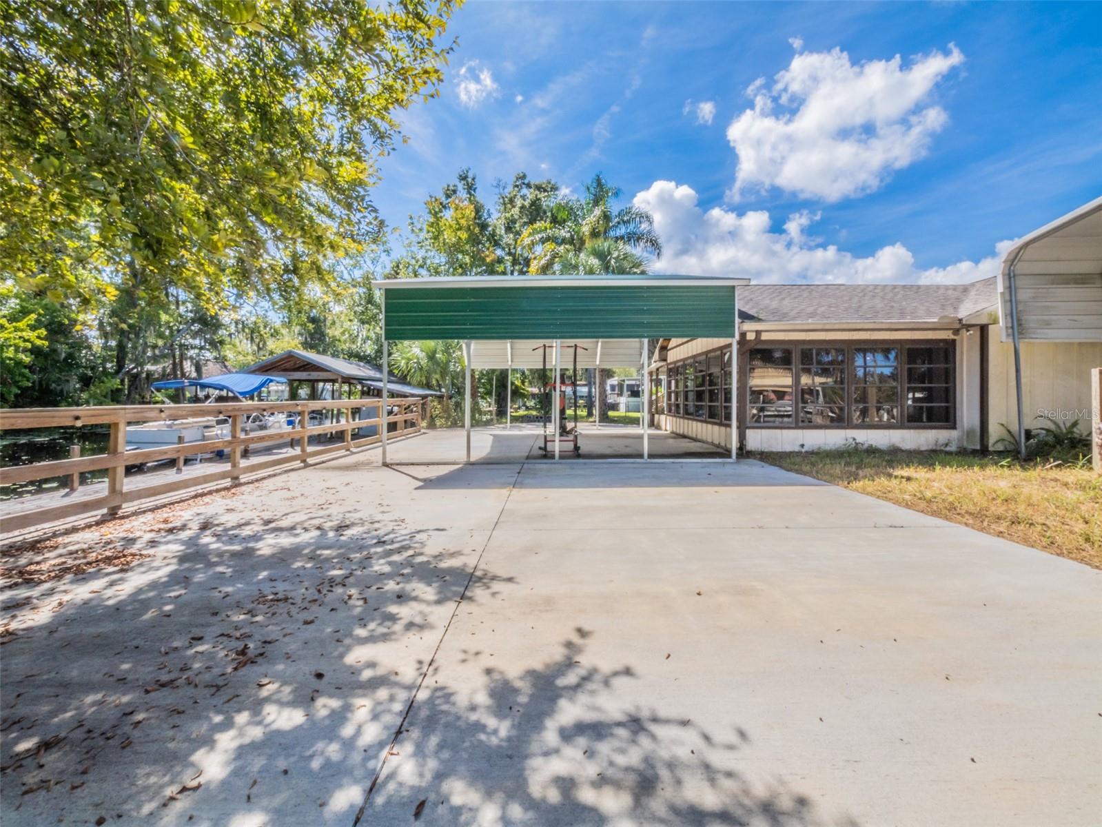 HOLIDAY HAVEN CAMPSITES - Residential
