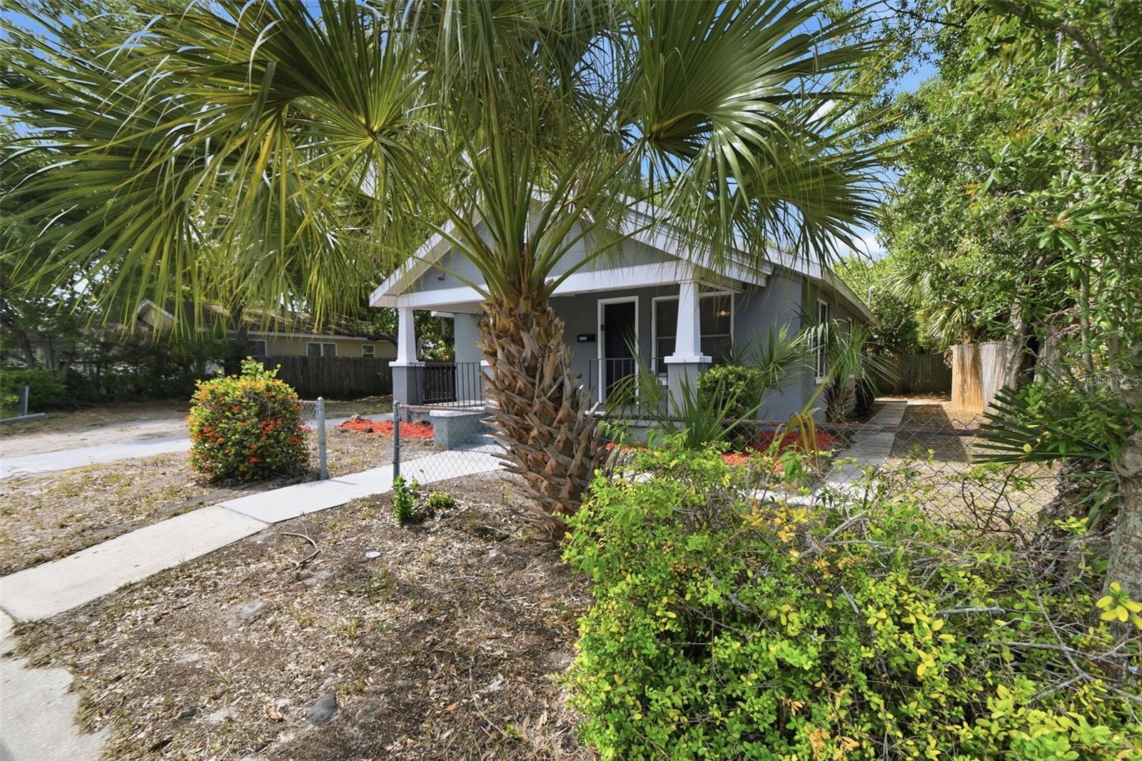 PRATHERS FOURTH ROYAL - Residential